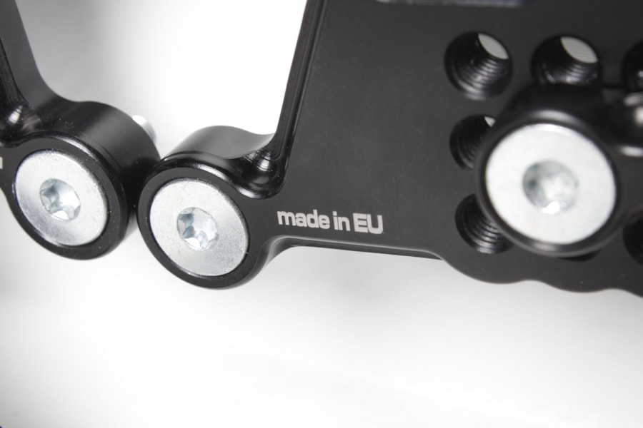 04-cbr1000rr-rear-set-honda