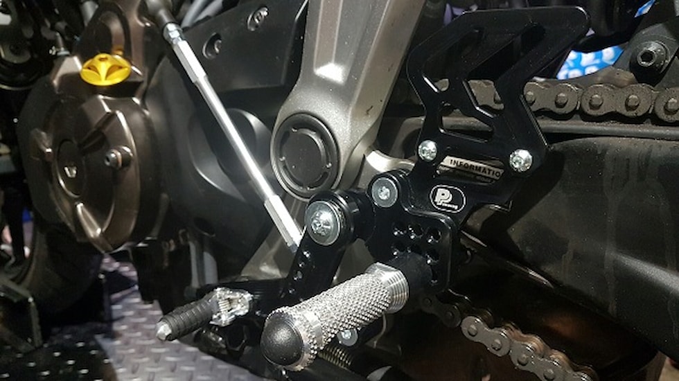 07-rear-set-yamaha-mt07