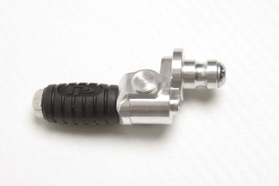 1-826S_2