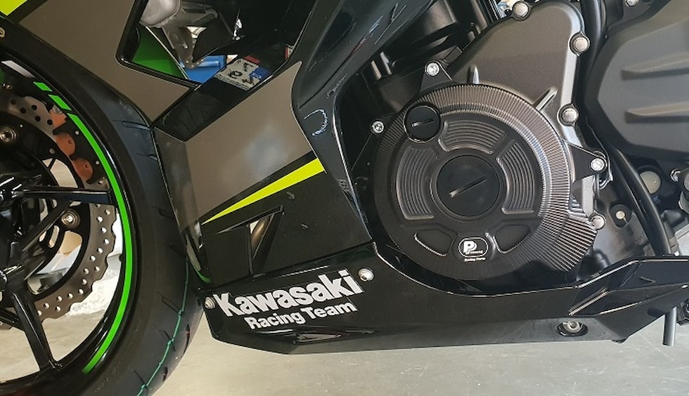 13-case_savers_Kawasaki_Ninja400_2018