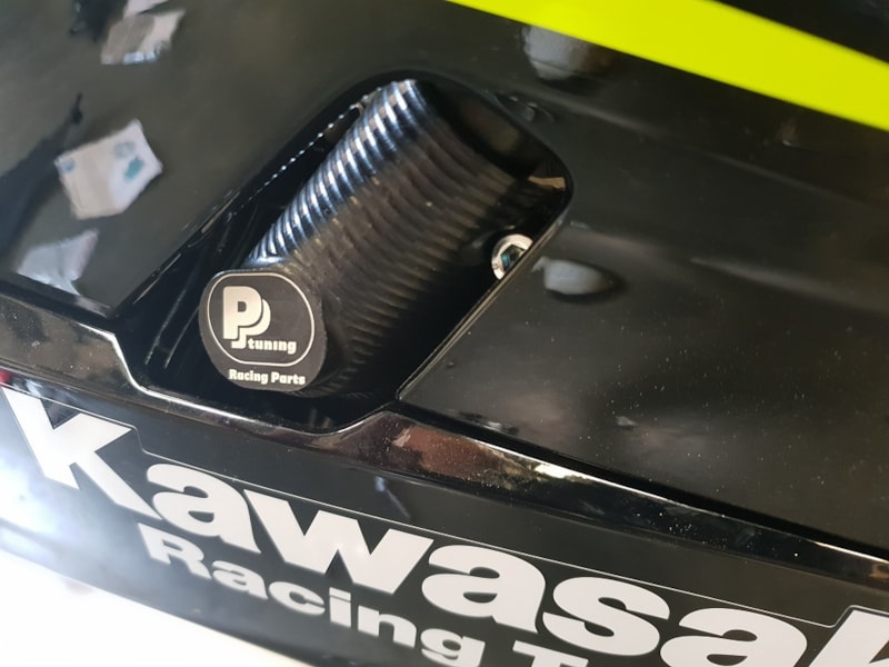 4-Ninja400_water_pump_cover