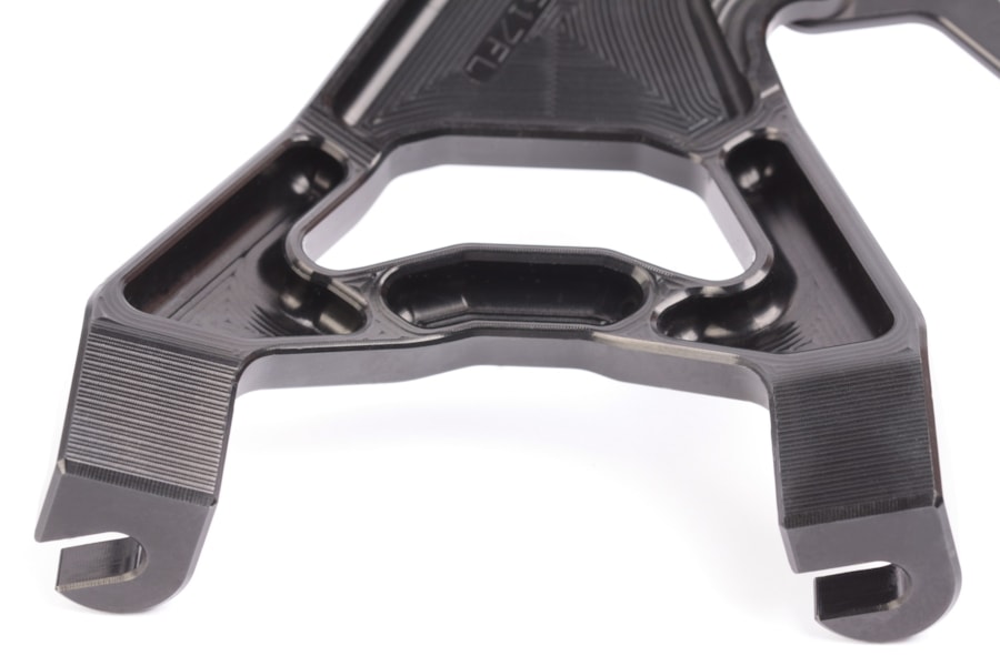 06-Commandes%20recul%C3%A9es_BMW_S1000RR_2019_66