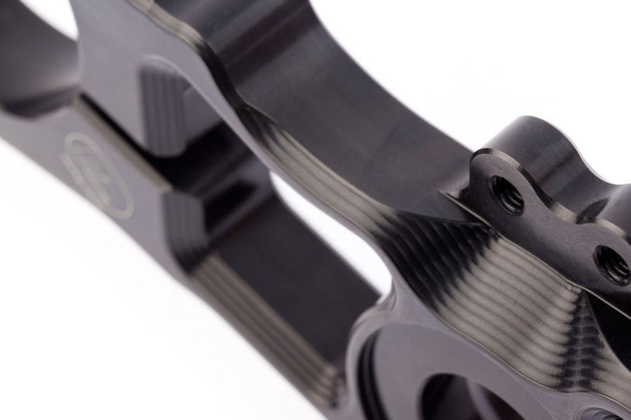 2-Upper%20Triple%20Clamps%20BMW%20S%201000RR_2019_20
