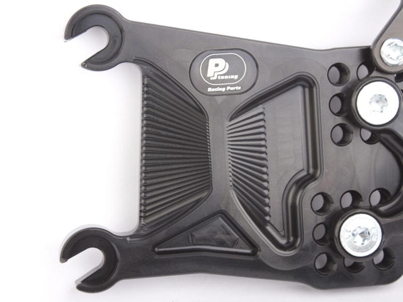 R1_rearset_2020