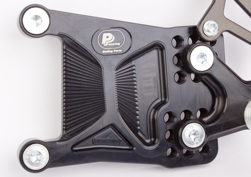 rear_set_Yamaha YZF_R1_2020