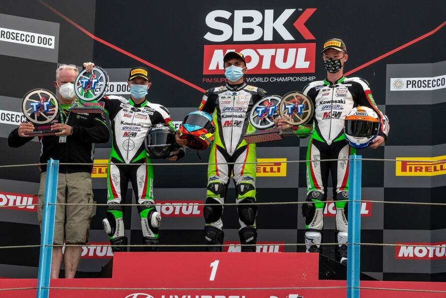 MTM Kawasaki získalo 1-2-3 místo World SSP300 v Assenu