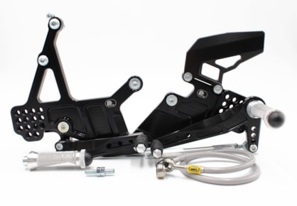 Stupačky Kawasaki Ninja 400 (2018-2025) okruhová verze