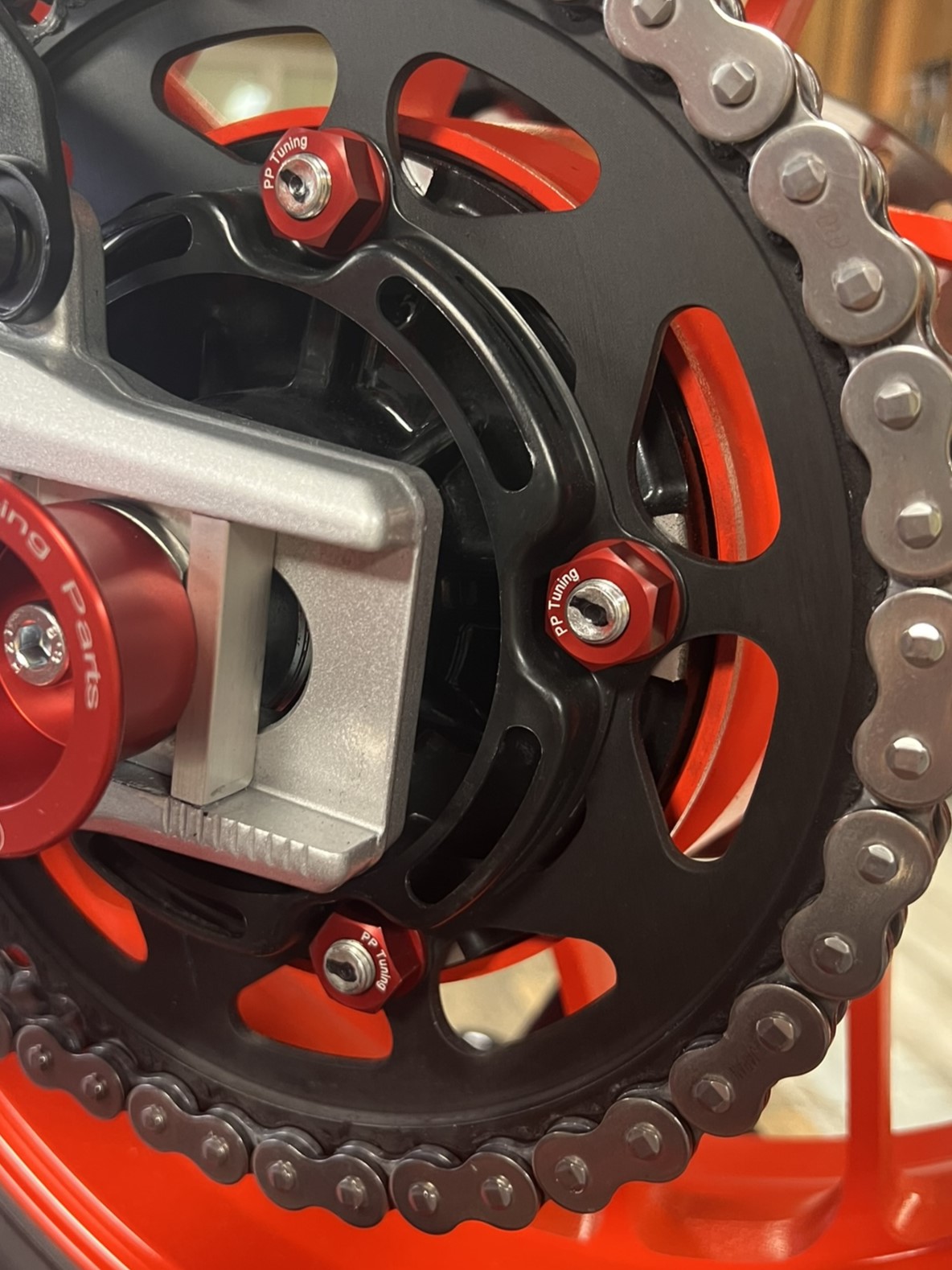 Nuts rear sprocket flange M10x1,25 for Ducati/MV Agusta/Honda