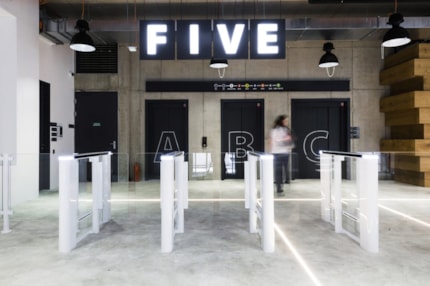 FIVE Smíchov, Praha