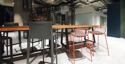 HUBHUB TWIN, NIVY TOWER, Bratislava