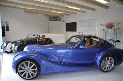 Morgan Motor Prague – reception