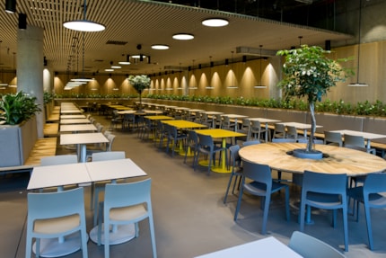 jídelna, centrála Česká obchodní banka, Praha