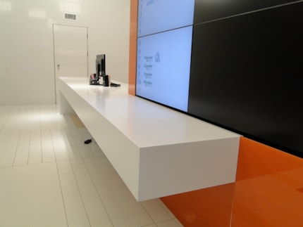 recepce CORIAN, CBC V, Bratislava