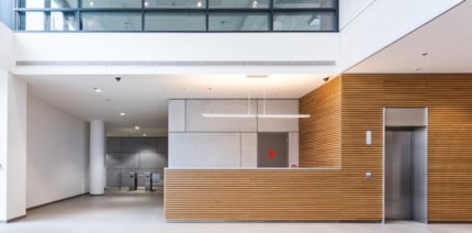 vstupní hala, areál WALTROVKA, Praha