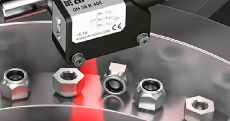 Skladování komponentů v reálném čase: optické a ultrazvukové senzory ve výrobě