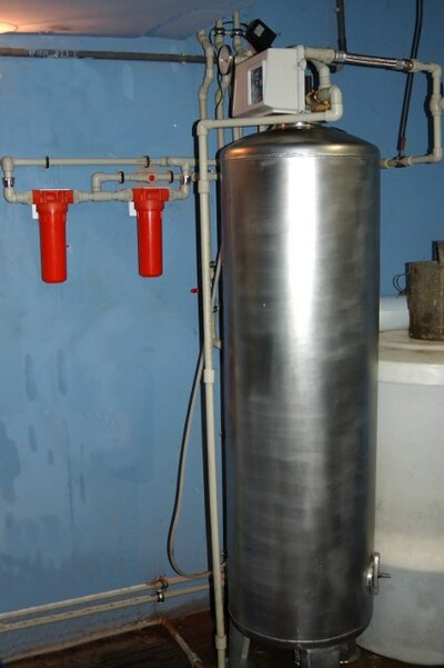 Změkčovač horké vody včetně horkovodní předfiltrace – rekonstrukce