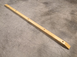 Floor runner K17