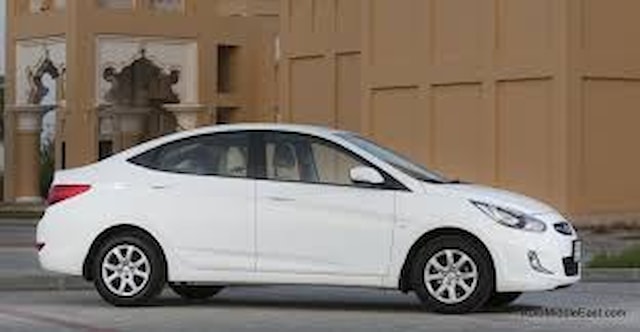 Hyundai Accent Hatchback 2011-