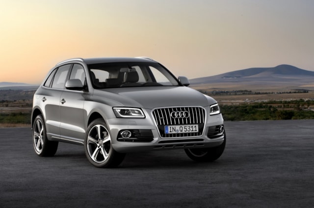 Příčníky Audi Q5 08- s integrovanými podélníky