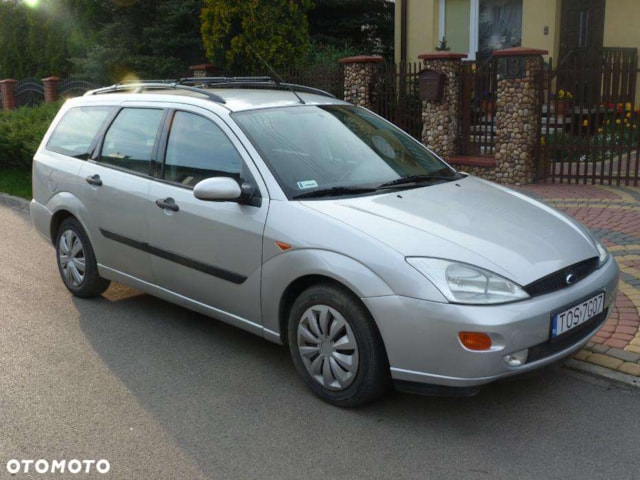 Příčníky Focus Combi 98-04 s podélníky AERO