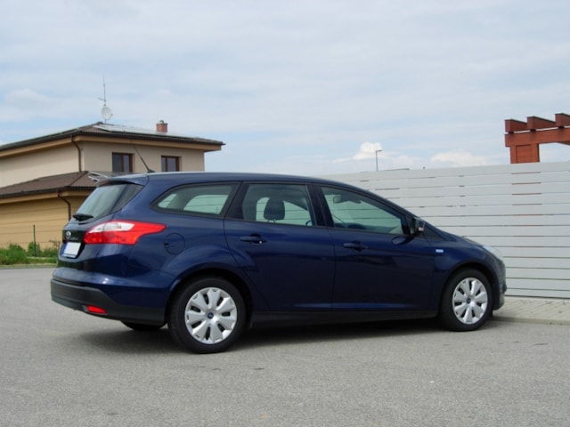 Příčníky Ford Focus Combi 11- EVO WING BAR