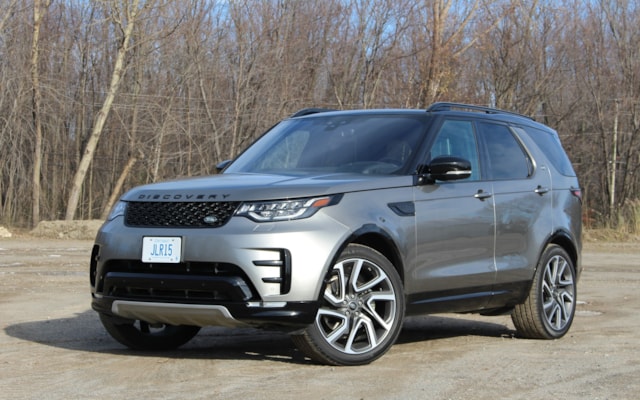 Příčníky Land Rover Discovery V 2017- integrované podélníky Wingbar Evo