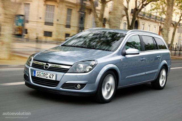 Příčníky Opel Astra combi 2004- - integrované podélníky Aero tyče