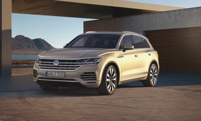 Příčníky VW Touareg 2019 - integrované podélníky