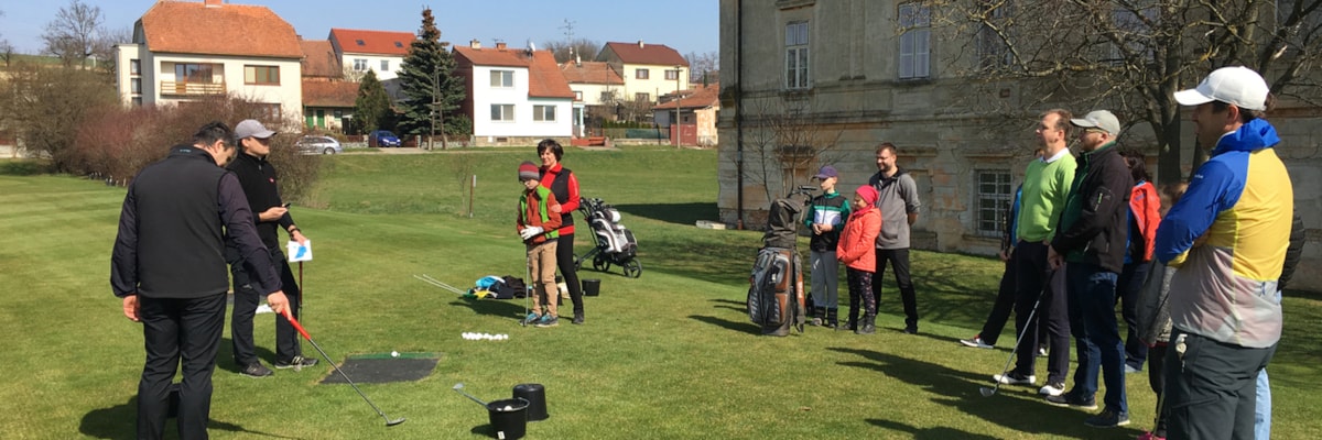 Začátek golfové sezóny v Pršticích 2019