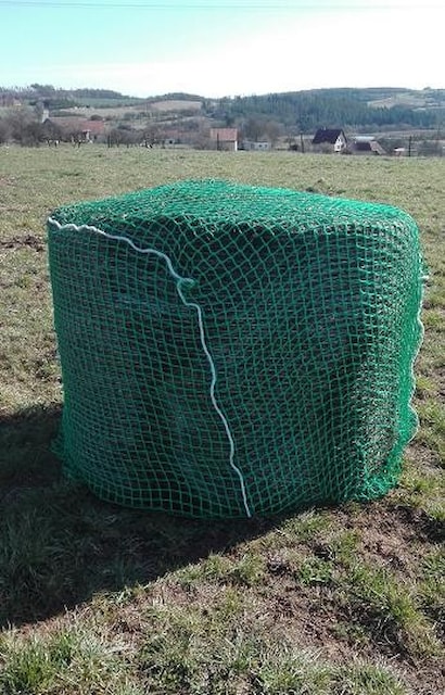 Síť na seno na kulaté balíky SITTEC 1,4x1,2m oko 4cm