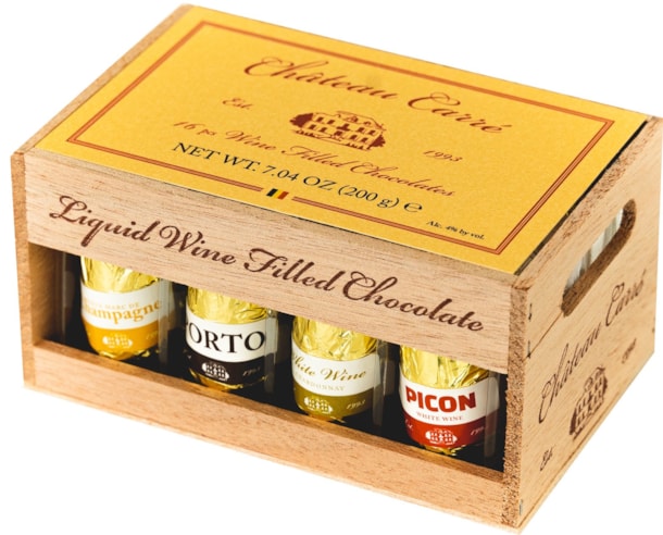 Chateau Carré - čokoládové lahvičky s vínem 200g / dřevo