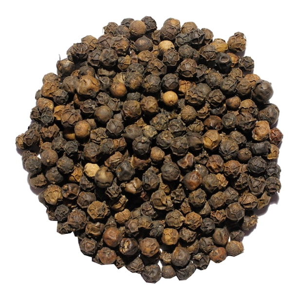 Korenie čierne celé