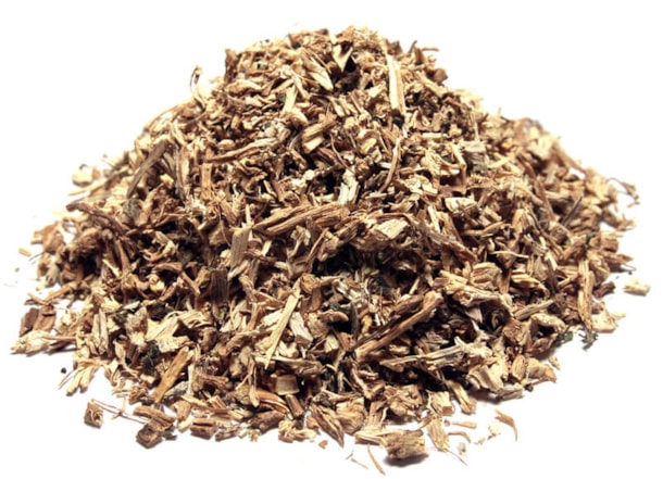 Kopřiva kořen - řez