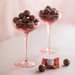 SC Pralinky s nugátovou náplní 180g / plech