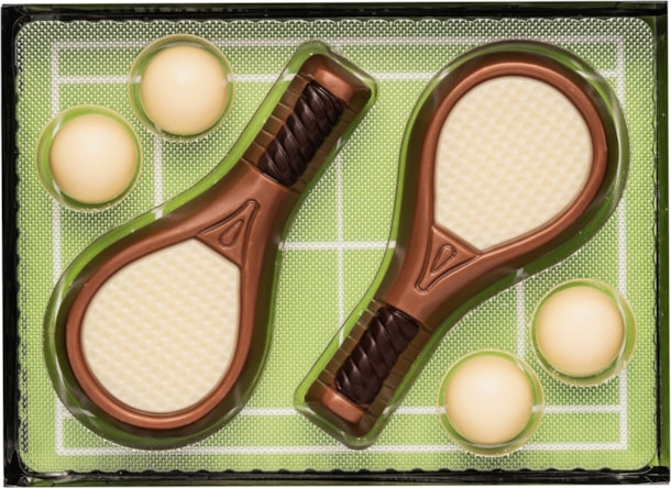 WE reliéf z mléčné čokolády - Tenis 65g