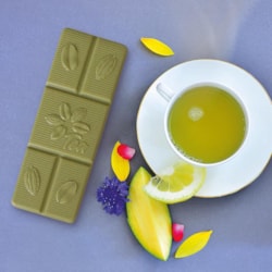 LN Bílá čokoláda se zeleným čajem 60g