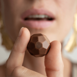 SC Pralinky s nugátovou náplní 900g