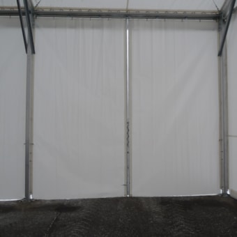 Eingangsleisten auf Schiene oder Seil