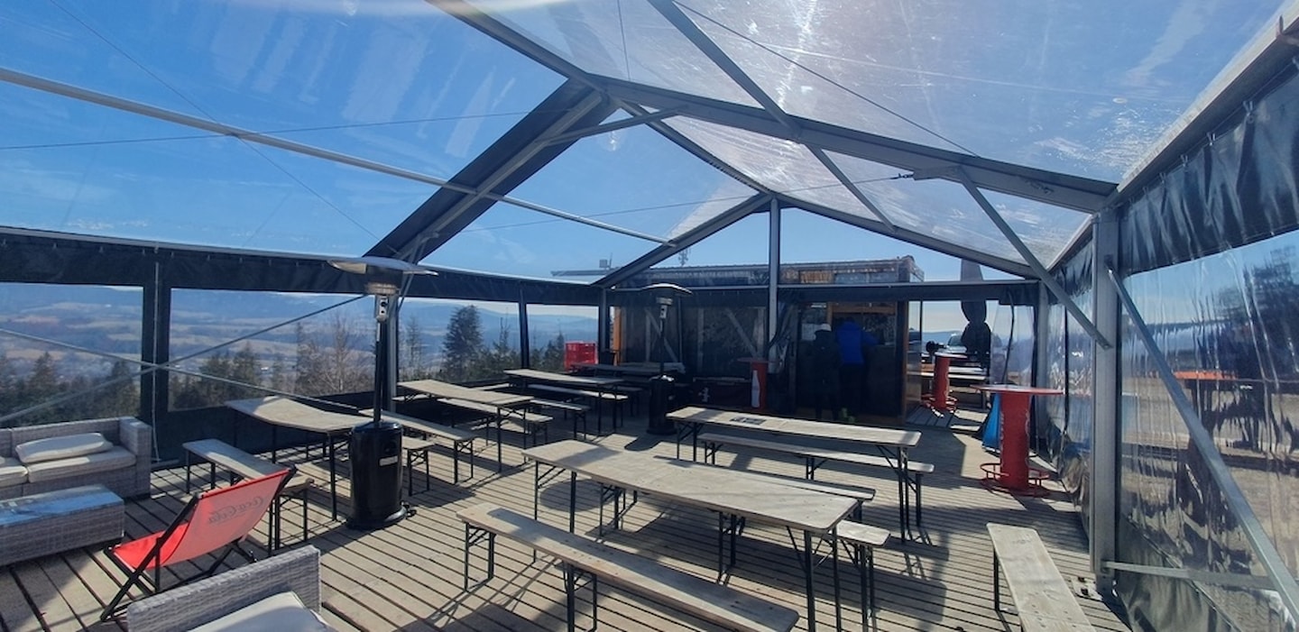 Après-ski and gastronomy in the mountains