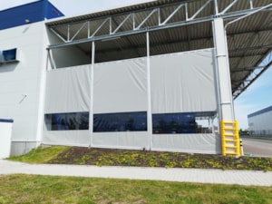 Industrial Outdoor Screens