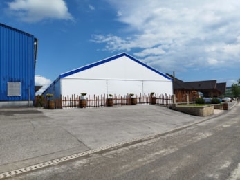 Großzelt für den Wintereinsatz