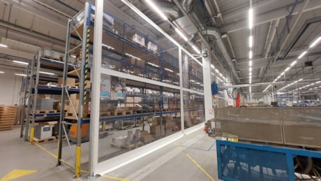 Transparente Industrie-Trennwand!