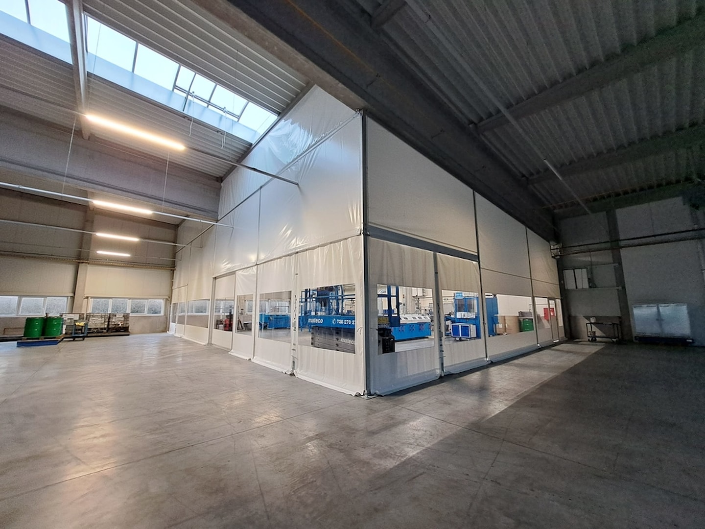 Industrie-Trennwand Leist Jičín