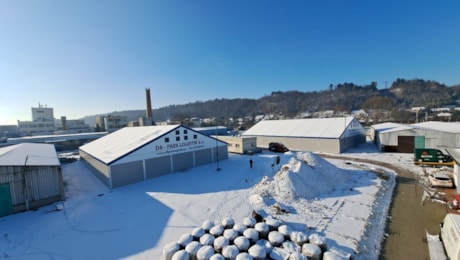 Planehallen für die Logistik