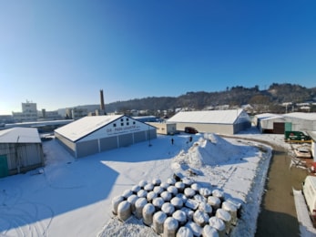 Planehallen für die Logistik