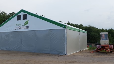 Zelt für landwirtschaftliche Technik
