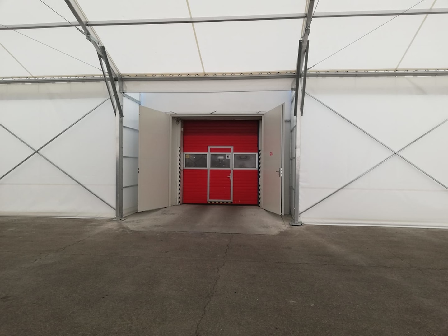 Příslušenství stanových hal v plném rozsahu!