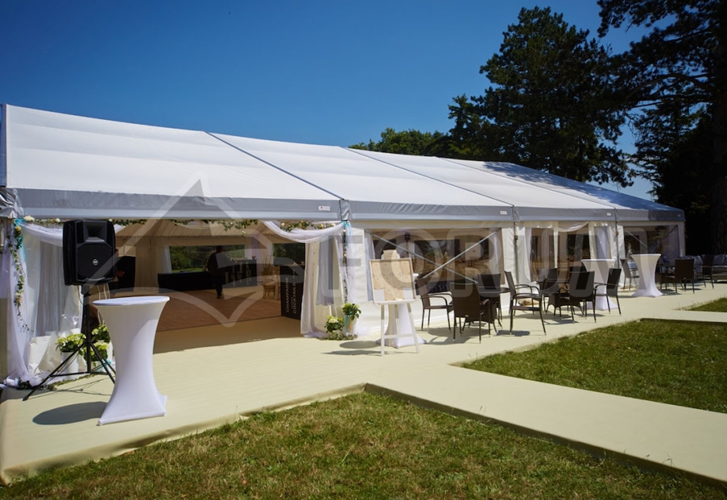 Hochzeitszelt in Lednice 2016