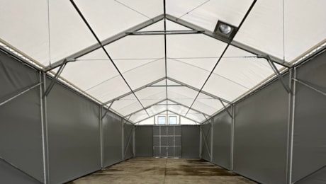 Spezialzelt mit automatischer Belüftung