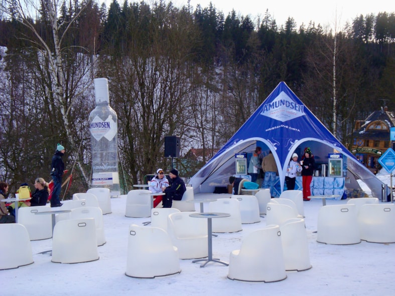 Partyzelt Delta 19.JPG